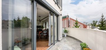 4 pokojowe mieszkanie w kameralnym apartamentowcu