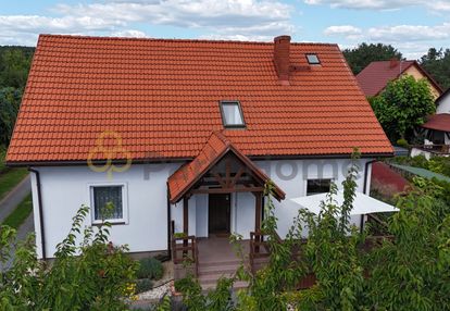 Przestronny letniskowy dom całoroczny nad jeziorem