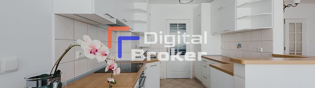 130m2/ 2 balkony/ trzy strony świata