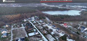Płaska, uzbrojona działka blisko jeziora! tuchom!