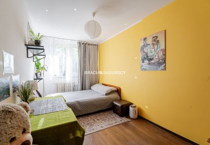 3 pok z osobną kuchnią ul.stachiewicza.