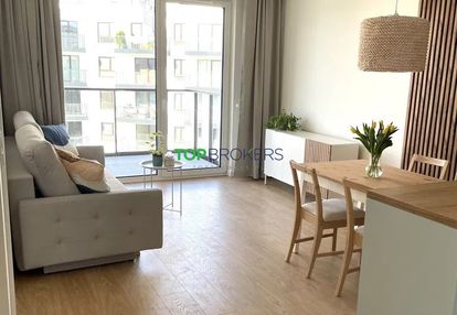 Eleganckie i nowoczesne dwa pokoje, garaż