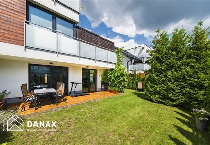 Komfortowe mieszkanie z dużym ogrodem i jacuzzi