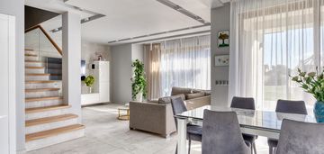 Klasyczny dom dla rodziny 156m2 do wprowadzenia