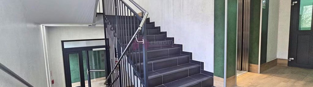 Duże 3 pokojowe mieszkanie z dwoma balkonami, stan deweloperski