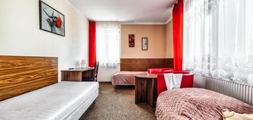 Dom-hotel-pensjonat na wynajem-366m2-sławin