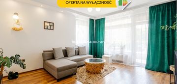 2 pok, 52,75m2, ul. reduta, z miejscem postojowym