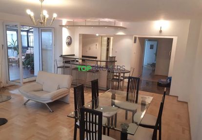 Przestronne 4 pokoje z ogrodem zimowym