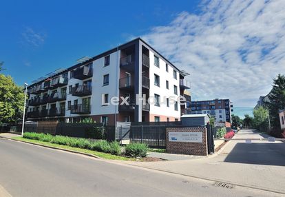 Wynajmę komfortowe 3 pokoje z dużym balkonem