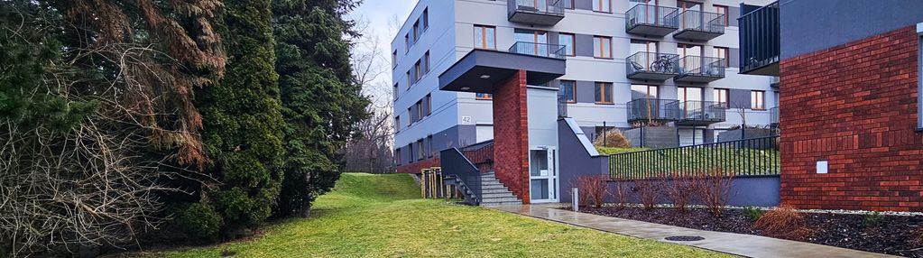 Wysoki standard, miejsce parkingowe, widok zieleń