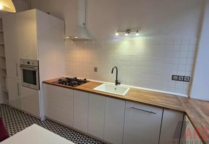 Mieszkanie jednopokojowe tuż przy pl.zbawiciela