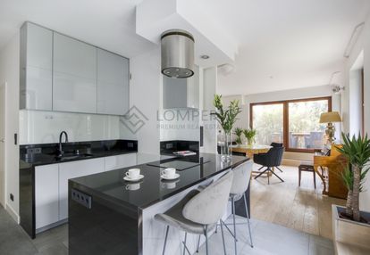 3-4 pokoje | 115 m2 | ogród 143 m2 | mokotów