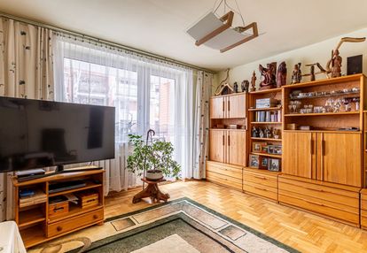 Saska kępa | 2pok | do wprowadzenia | lokalizacja