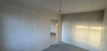 5-pokojowe mieszkanie w markach