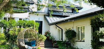 Wyjątkowy dom w centrum łomianek