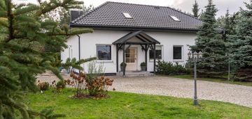 Rodzinny, duży dom w tarnowie podgórnym