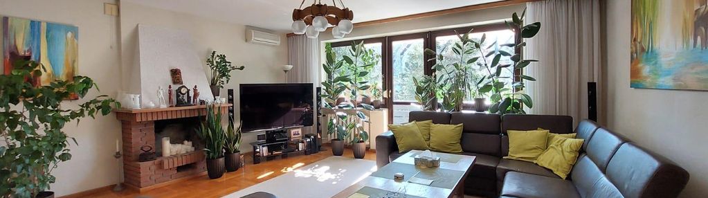 Słoneczny dom na strachocinie/ salon 53 m2