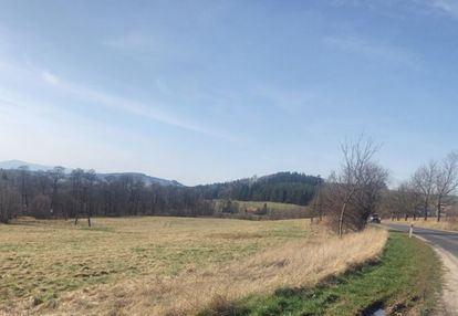 Dobrze skomunikowana działka w jabłowie.