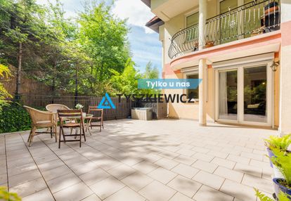 Mieszkanie 4 pokojowej z 2 tarasami i ogrodem