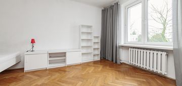 Kamienica na muranowie | do adaptacji na 2 pokoje