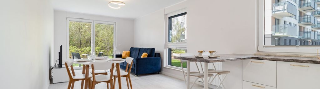 Gdańsk letnica 2 pokoje  ogród 180 m2