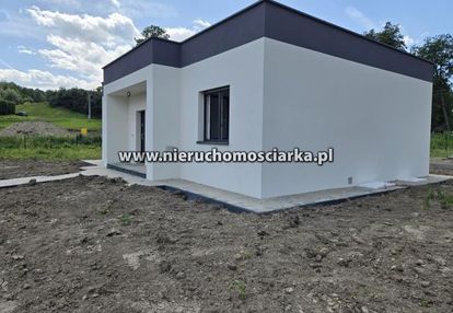 Nowoczesny dom w stanie deweloperskim połomia
