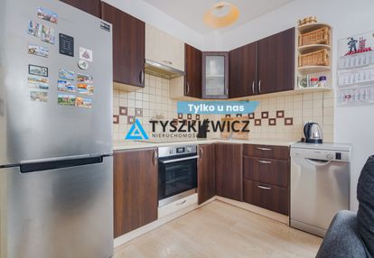 Duże dwupokojowe mieszkanie.