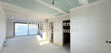 Dom w zabudowie szeregowej - skrajny - obora/lubin