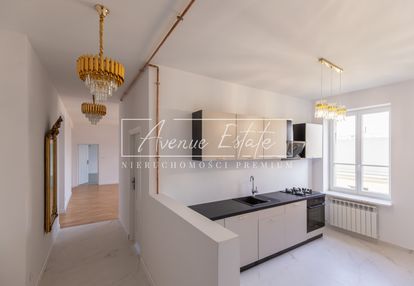 Apartament / biuro przy chmielnej