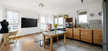 4-pok. apartament przy metrze na mokotowie