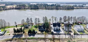 Wyjątkowa nieruchomość nad jeziorem somińskim