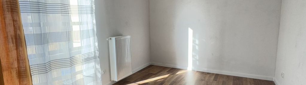 Przestronne dwu pokojowe mieszkanie z balkonem