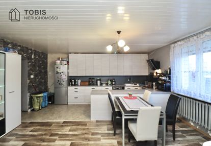 Skrajny dom w zabudowie szeregowej – świerczewo