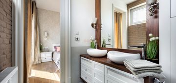 5-pokojowy apartament|widok na rzekę
