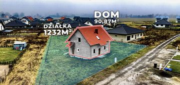 Dom wolnostojący w stanie deweloperskim