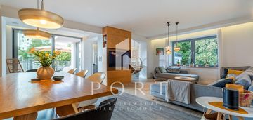 Nowoczesny dom w centrum gdyni, blisko morza