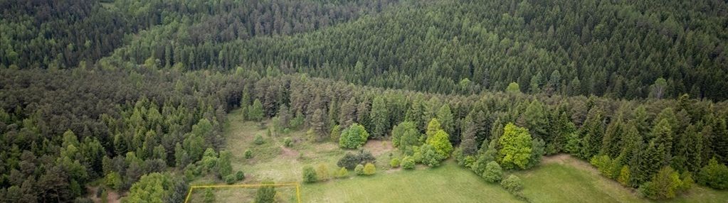Widokowa działka na stoku wzgórza gronik