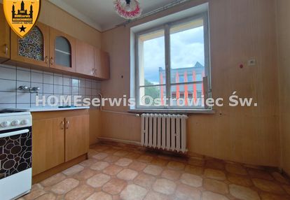 Kawalerka 33m2 piętro 1/2, ścisłe centrum ostrowca