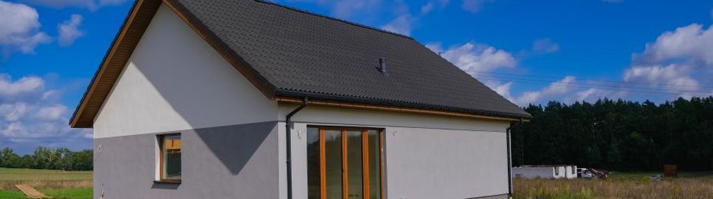 Dom wolnostojący w malowniczym otoczeniu