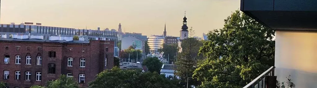 Mieszkanie 500 m od Politechniki i 2 km od Rynku.