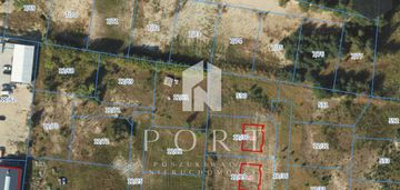 Na sprzedaż działka pod zabudowę jednorodzinną.