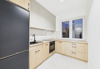 Wyżyny 2 piętro  3 pokoje po remoncie