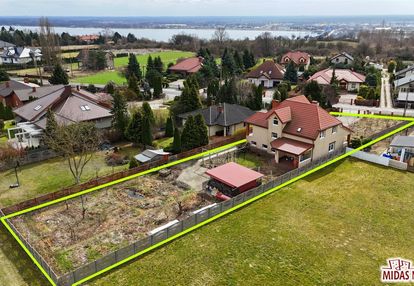 153m2, 6 pokoi, 2 tarasy, 2 garaże, 1400m2 działka