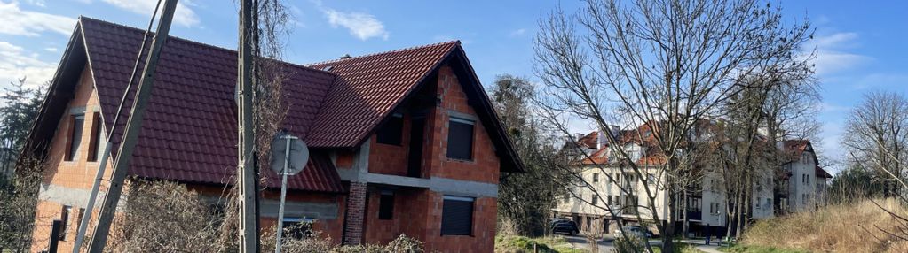 Dom dla rodziny | stan surowy, zamknięty | centrum