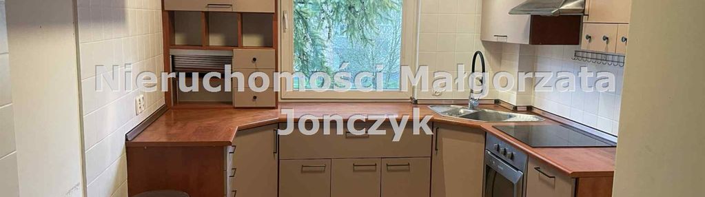 Sprzedam mieszkanie i piętro osiedle południe