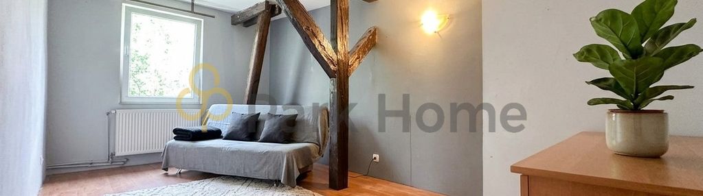 4-pokojowe mieszkanie w centrum na poddaszu