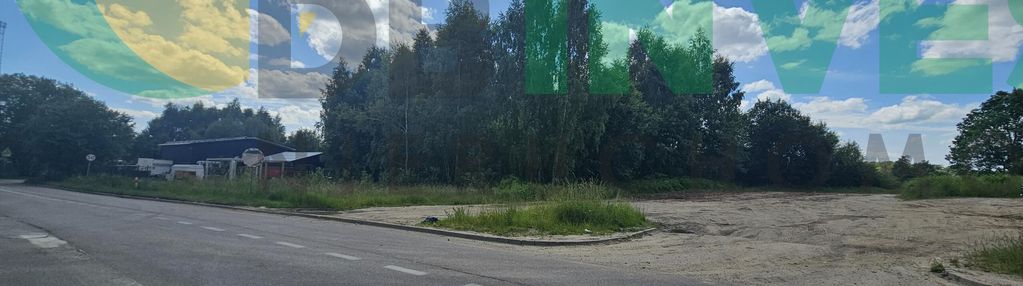 Działka usługowa z uzbrojeniem w drodze