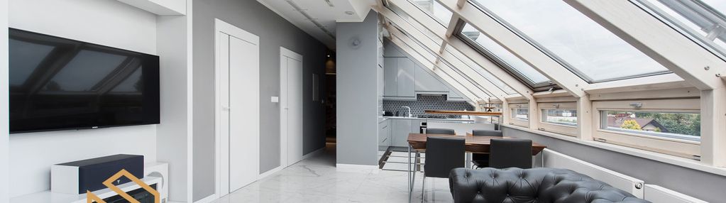 3 pokoje, balkon, przeszklenia – wola justowska, u