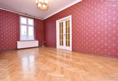 2 lub 3 pokoje,62m2,balkon, widok na wawel