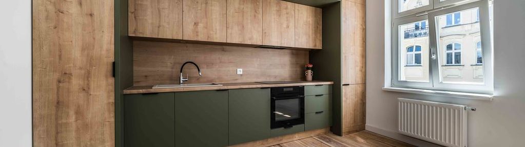 Ładna kawalerka kamienica winda stare miasto